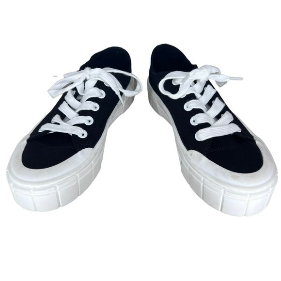 Mad Love Fran Women's Black White Lace Up Canvas Sneaker Shoes Size 7 - Picture 4 of 8